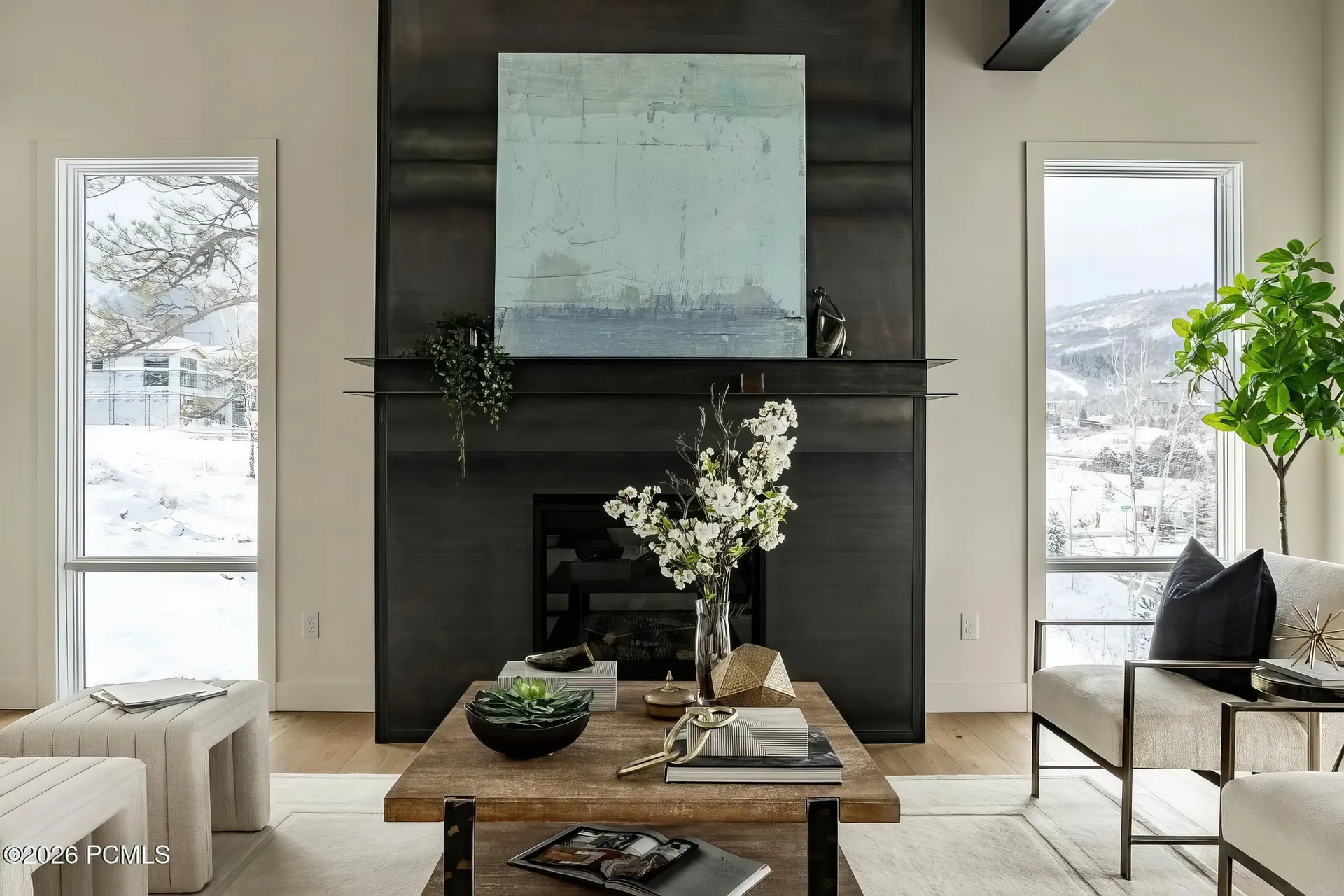 Discovery Ridge fireplace feature