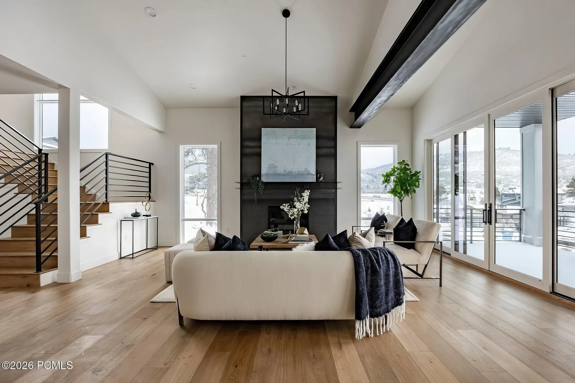 Discovery Ridge interior craftsmanship