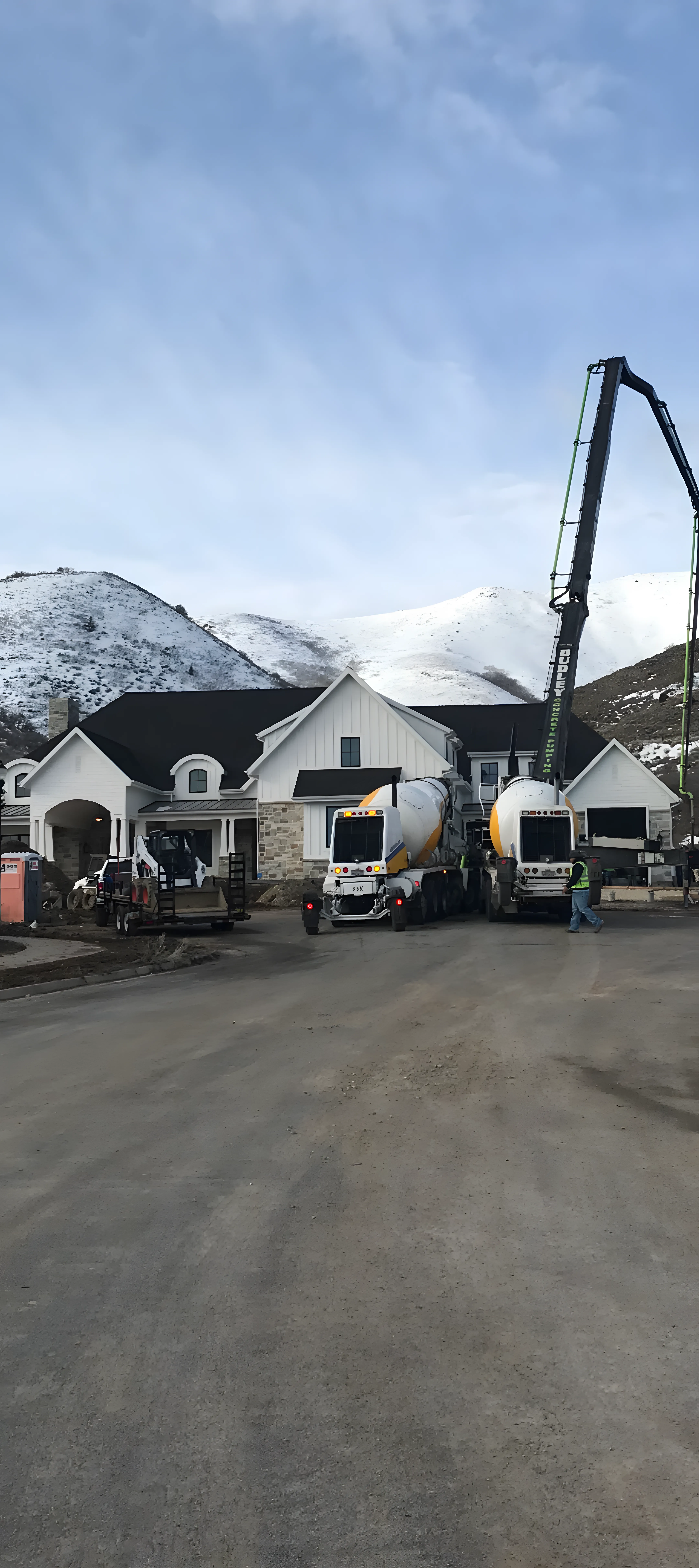 Mountain Retreat foundation and framing phase